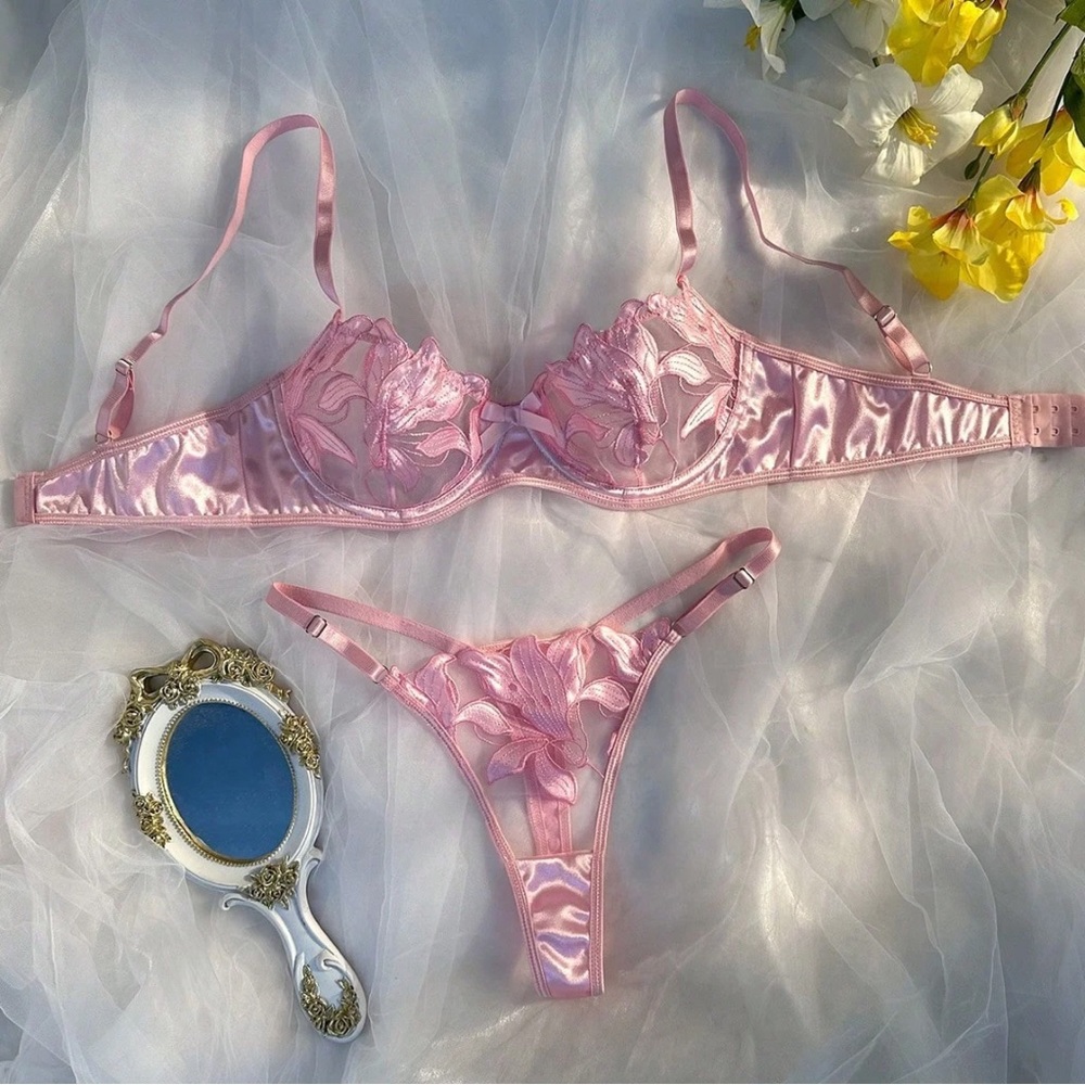 Lily Love Orchid - Underwire Bra & Panty Set by SilkRose Lingerie